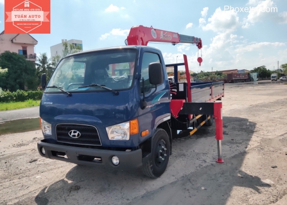Xe Hyundai 110XL gắn cẩu Unic 344