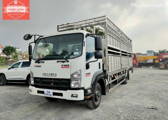 Xe tải ISUZU FRR thùng chở gia súc mới 100%