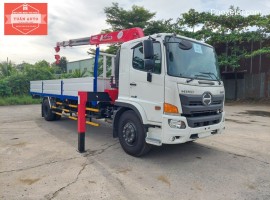Xe cẩu Hino  gắn cẩu UNIC 554, Tải trọng 6.7 tấn